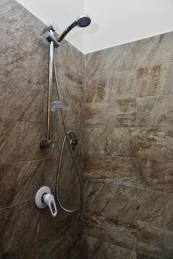Amaryllis Apartments Bagheria Bagian luar foto